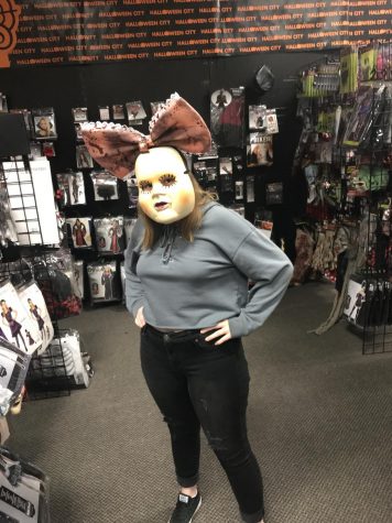 Creepy Doll Mask: Chloe Grimm